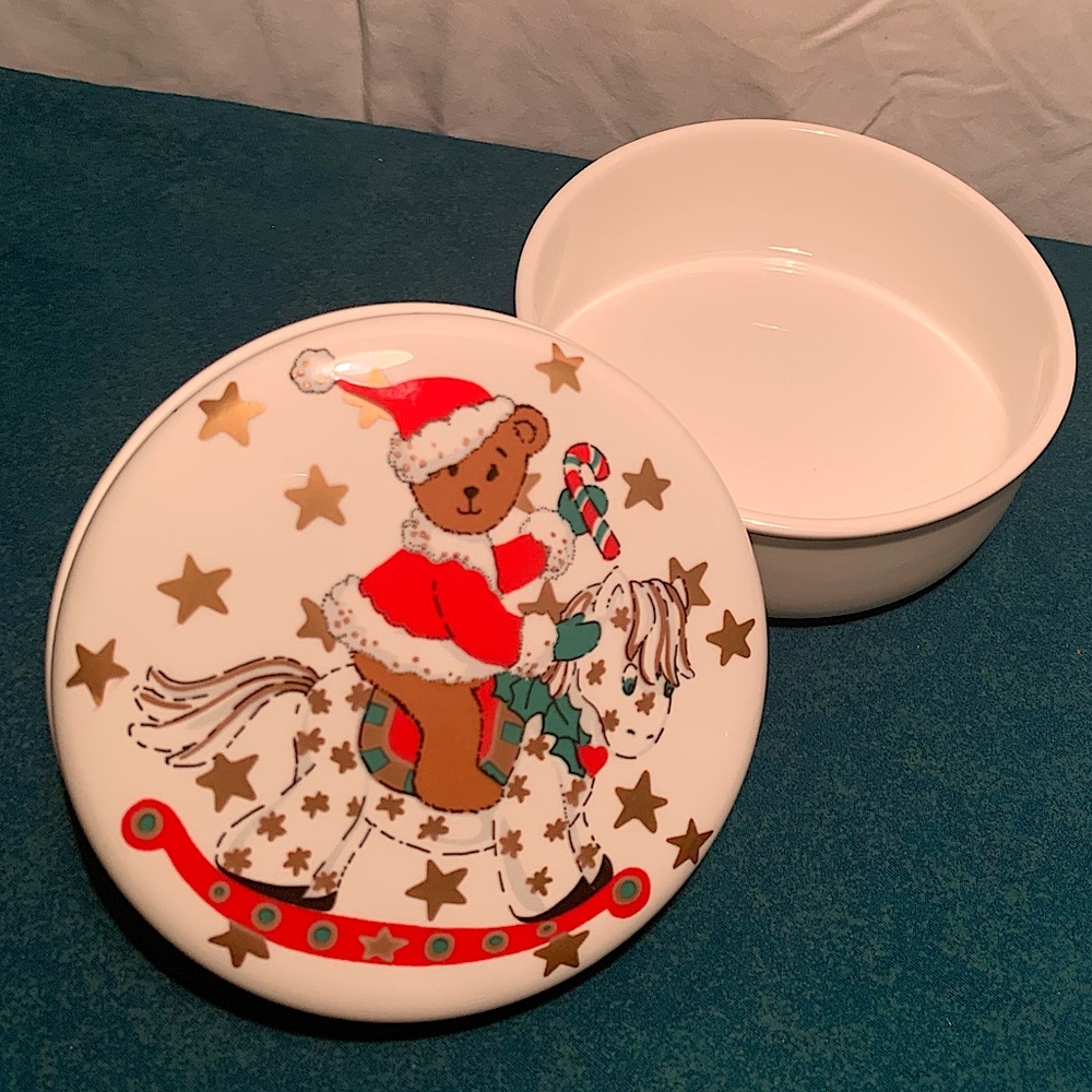 Santabear's Ride Trinket Box by Christopher Stuart